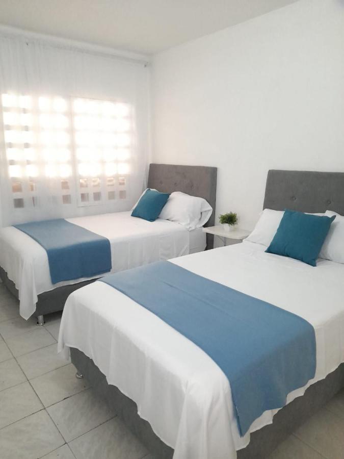 Tita'S Airport Hotel Cartagena المظهر الخارجي الصورة