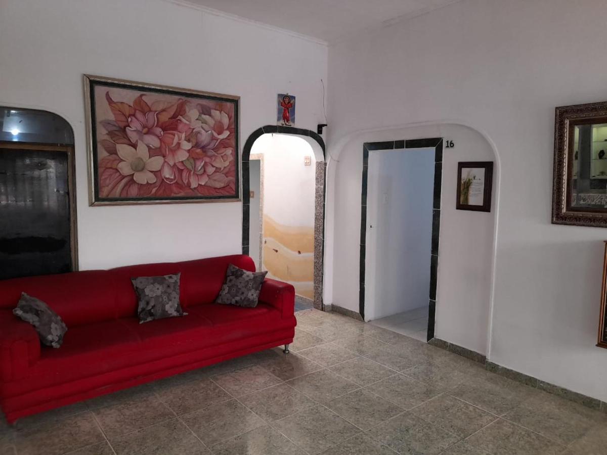 Tita'S Airport Hotel Cartagena المظهر الخارجي الصورة