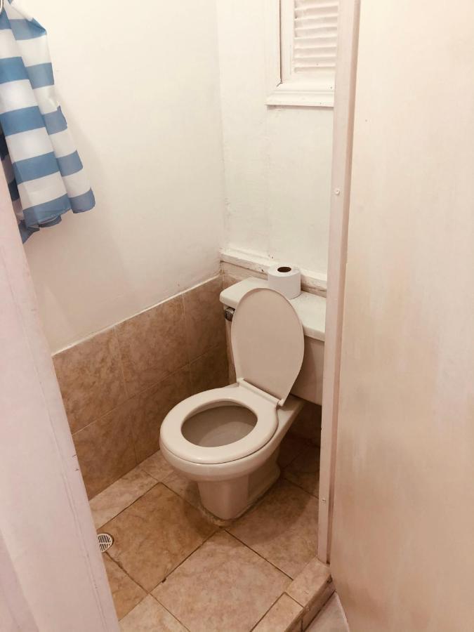 Tita'S Airport Hotel Cartagena المظهر الخارجي الصورة