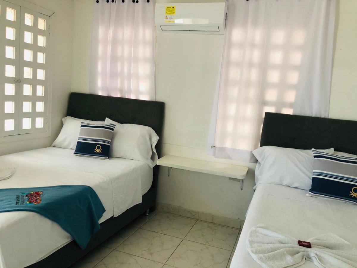 Tita'S Airport Hotel Cartagena المظهر الخارجي الصورة