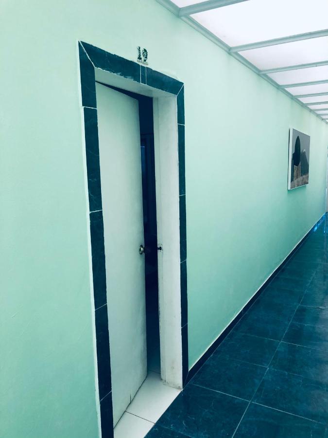 Tita'S Airport Hotel Cartagena المظهر الخارجي الصورة