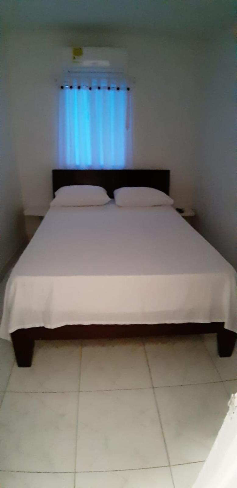 Tita'S Airport Hotel Cartagena المظهر الخارجي الصورة